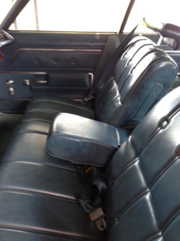 1976 White Buick LeSabre Sedan