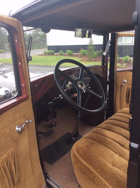 1930 Black/Burgendy Ford Model A 4dr touring