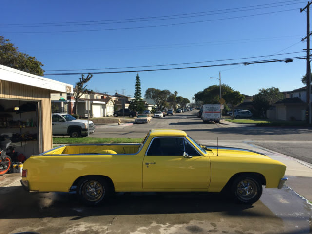 1967 Yellow Chevrolet El Camino Standard Cab Pickup