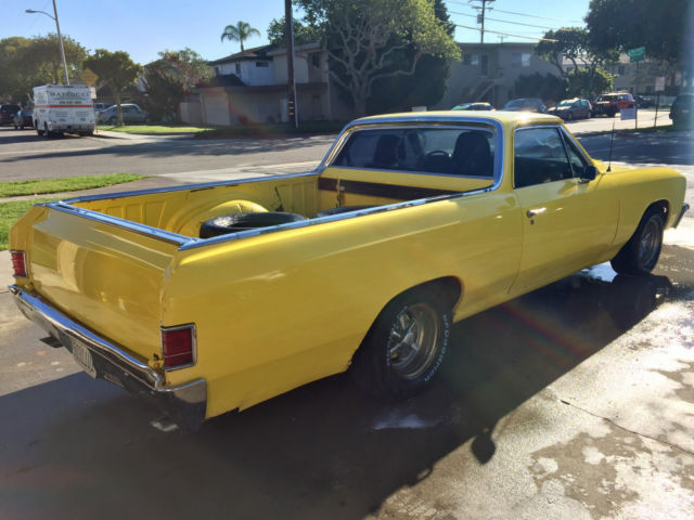 1967 Yellow Chevrolet El Camino Standard Cab Pickup