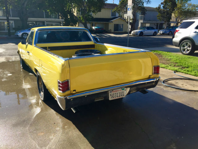 1967 Yellow Chevrolet El Camino Standard Cab Pickup