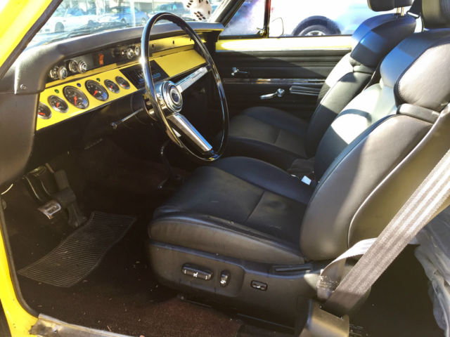 1967 Yellow Chevrolet El Camino Standard Cab Pickup
