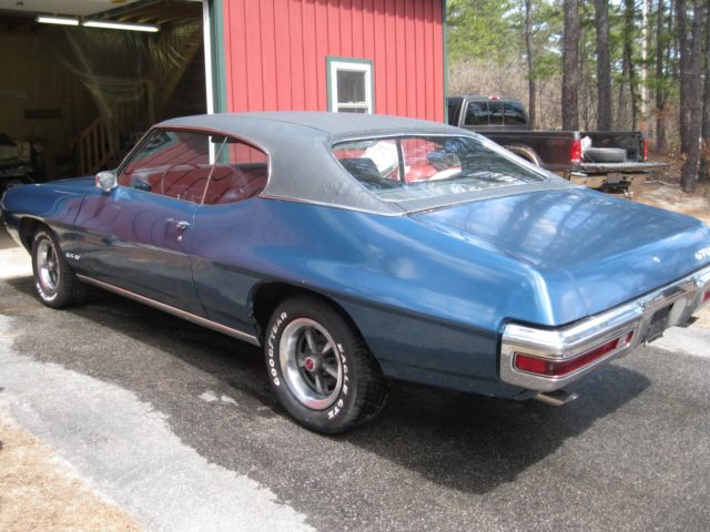 1970 Blue Pontiac GTO Coupe