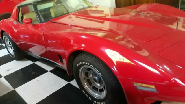 1980 Red Chevrolet Corvette Coupe
