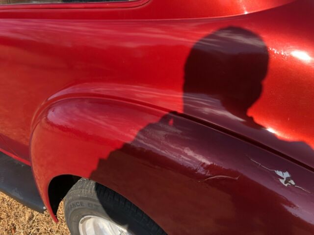 1940 orange Chevrolet special deluxe Sedan