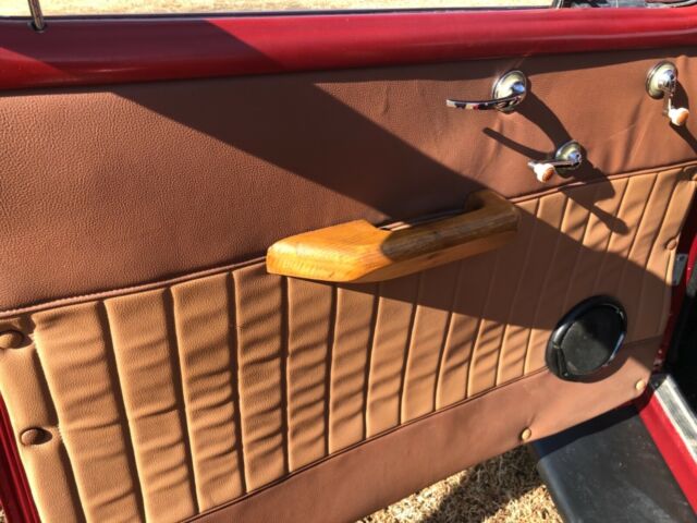 1940 orange Chevrolet special deluxe Sedan