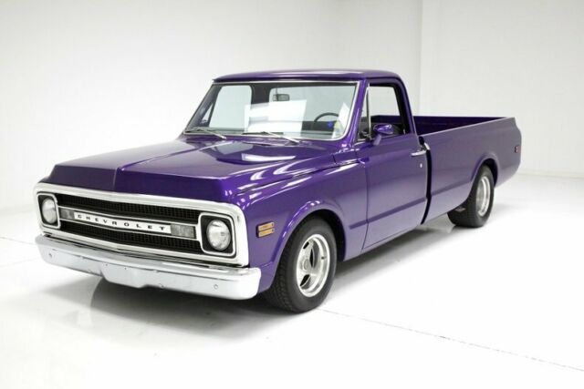 1972 Purple Chevrolet C10