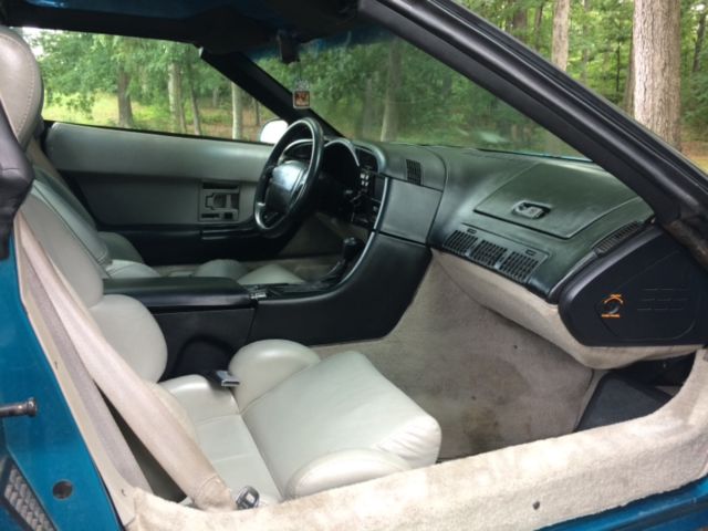 1993 Blue Chevrolet Corvette Coupe