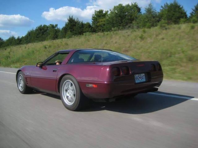 1993 ruby red Chevrolet Corvette Coupe
