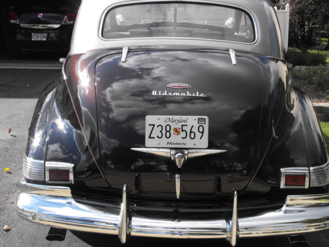 1941 silver, blk cherry, blk Oldsmobile Ninety-Eight Sedan