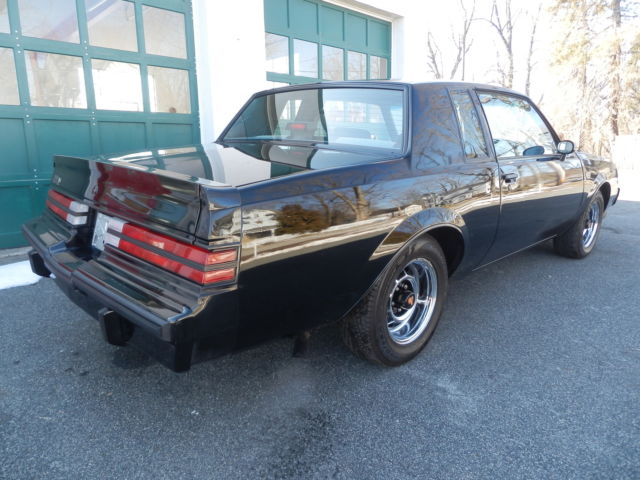 1987 Black Buick Grand National 2 Door
