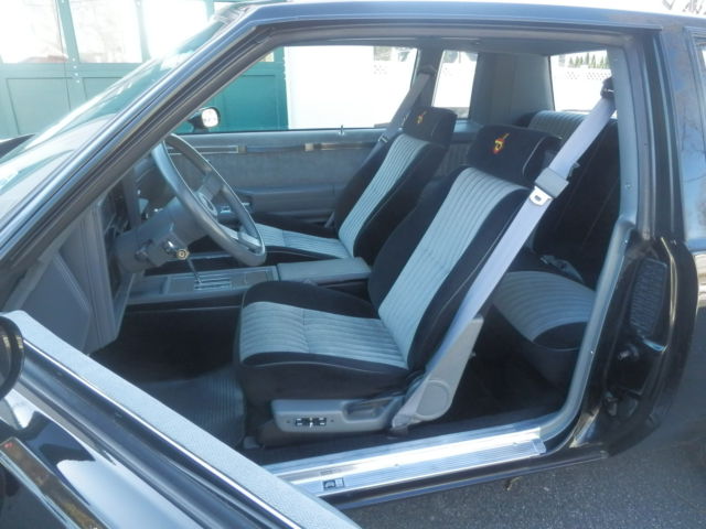 1987 Black Buick Grand National 2 Door