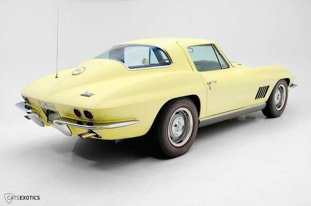 1967 Yellow Chevrolet Corvette Coupe