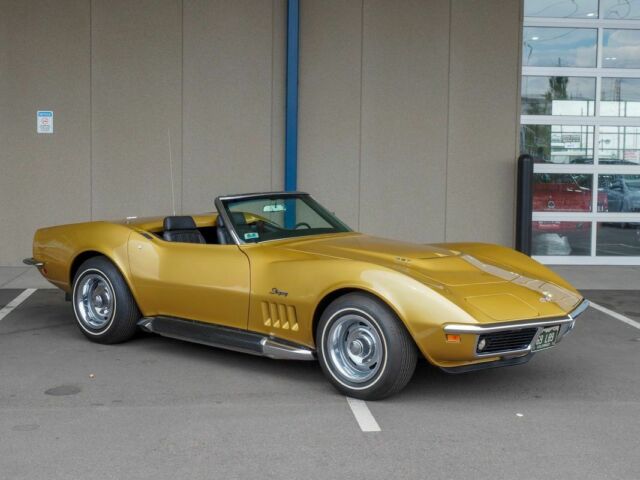 1969 Gold Chevrolet Corvette Convertible