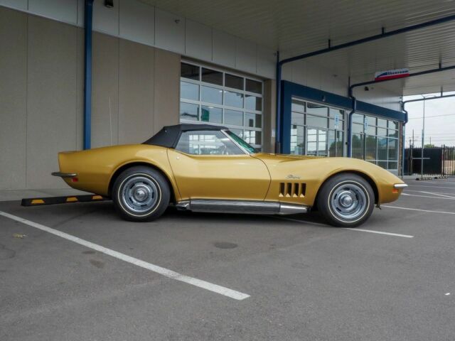 1969 Gold Chevrolet Corvette Convertible