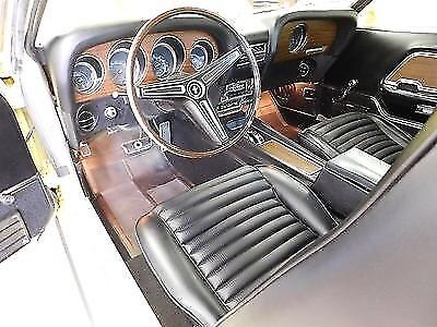 1970 Yellow Ford Mustang Fastback