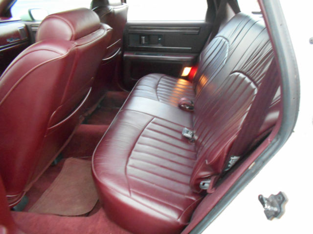 1994 White Buick Roadmaster Wagon