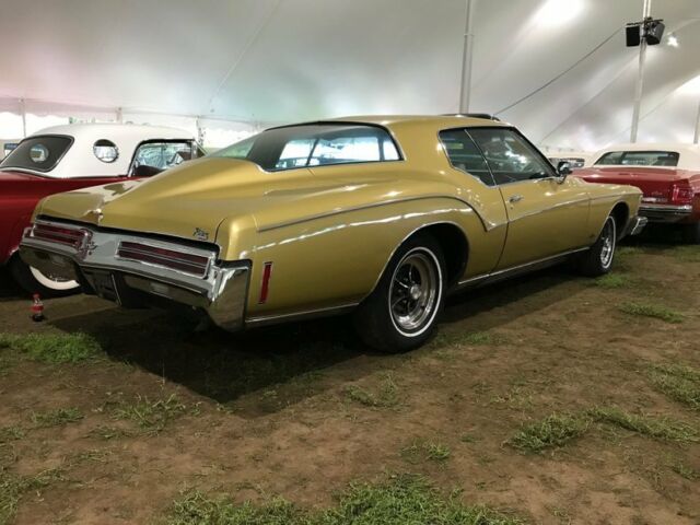 1973 Gold Buick Riviera Coupe