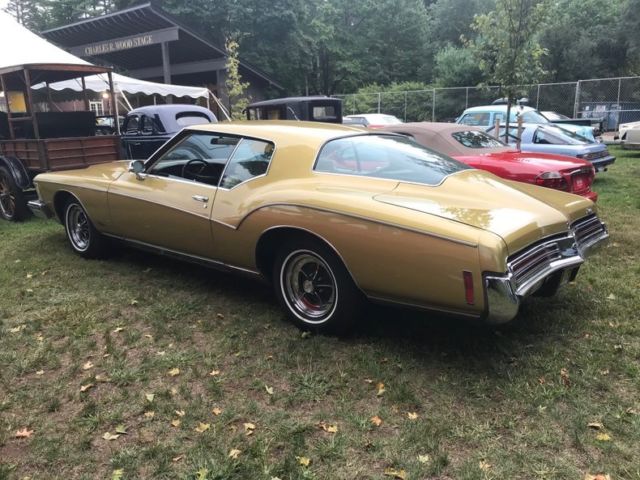 1973 Gold Buick Riviera Coupe