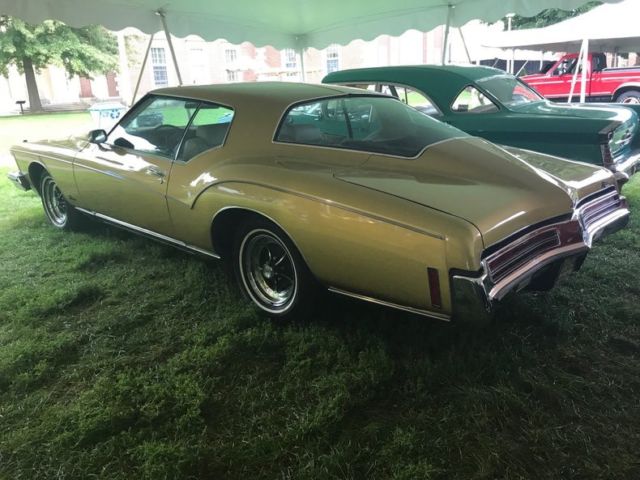 1973 Gold Buick Riviera Coupe