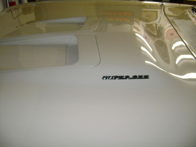 1970 Sandlewood Biege Dodge Super Bee Coupe