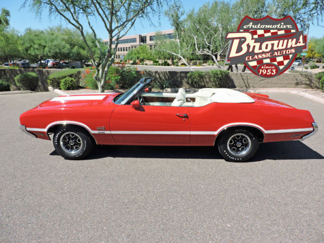 1970 Red Oldsmobile 442 Convertible