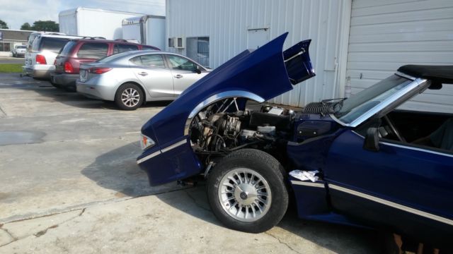 1986 house of colors burpul Ford Mustang Convertible