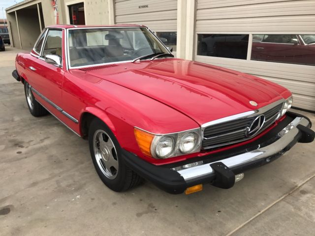 1975 Red Mercedes-Benz SL-Class Coupe