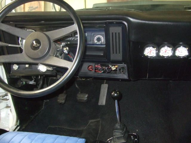 1969 White Chevrolet Nova Coupe