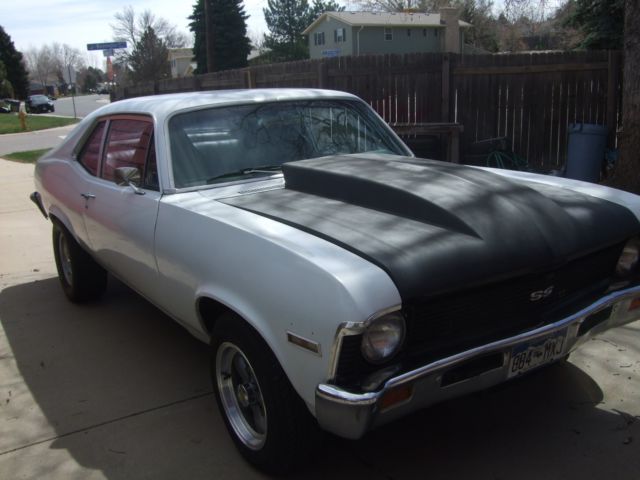 1969 White Chevrolet Nova Coupe