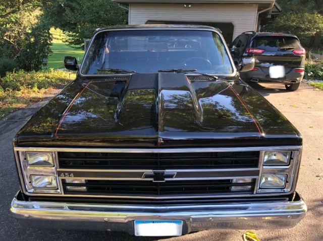 1986 Black Chevrolet C-10 Standard Cab Pickup