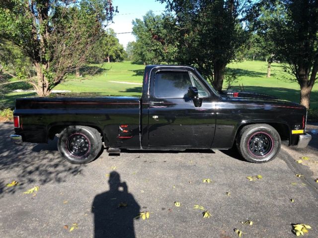 1986 Black Chevrolet C-10 Standard Cab Pickup