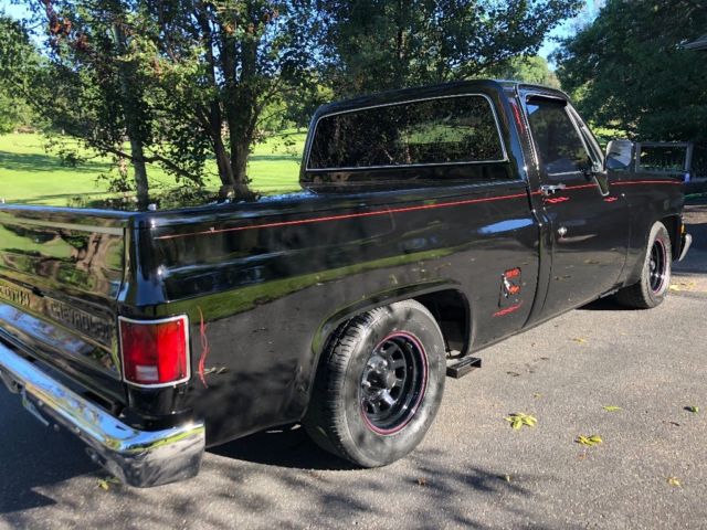 1986 Black Chevrolet C-10 Standard Cab Pickup