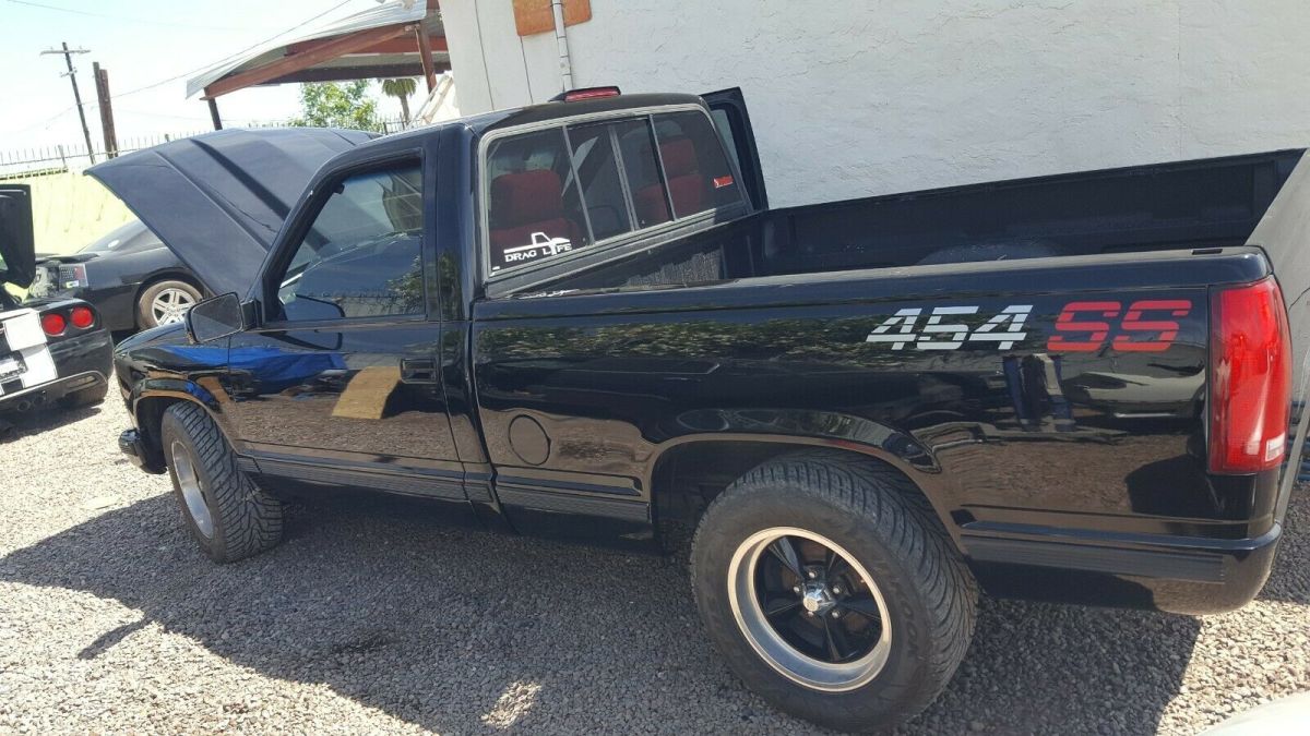 1992 Chevrolet C/K Pickup 1500 Standard Cab Pickup