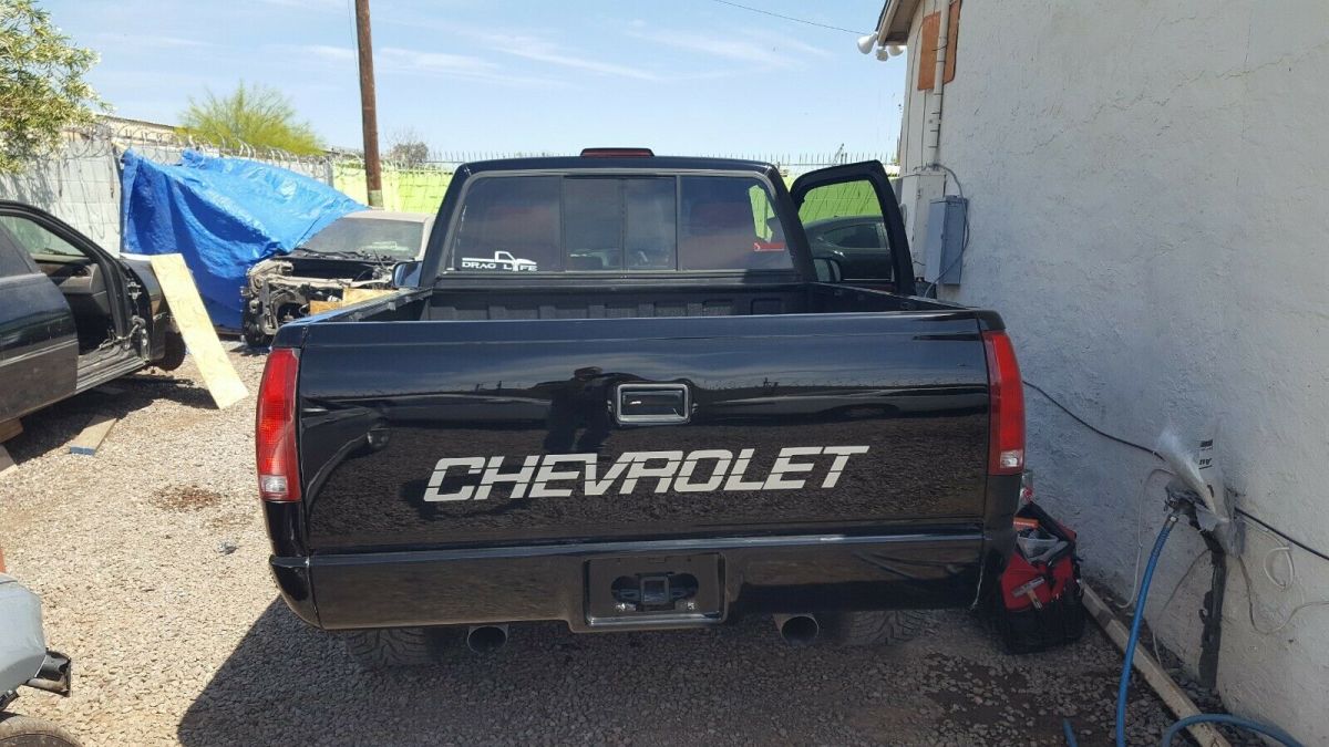 1992 Chevrolet C/K Pickup 1500 Standard Cab Pickup