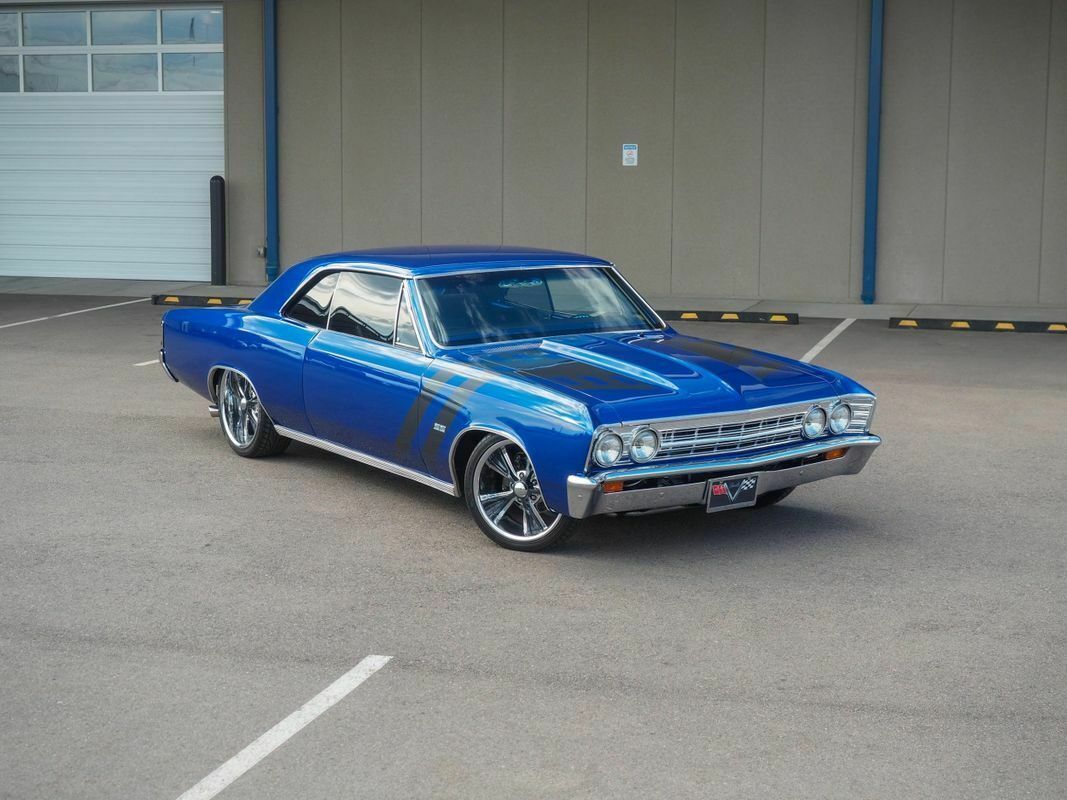 1967 Blue Chevrolet Chevelle --