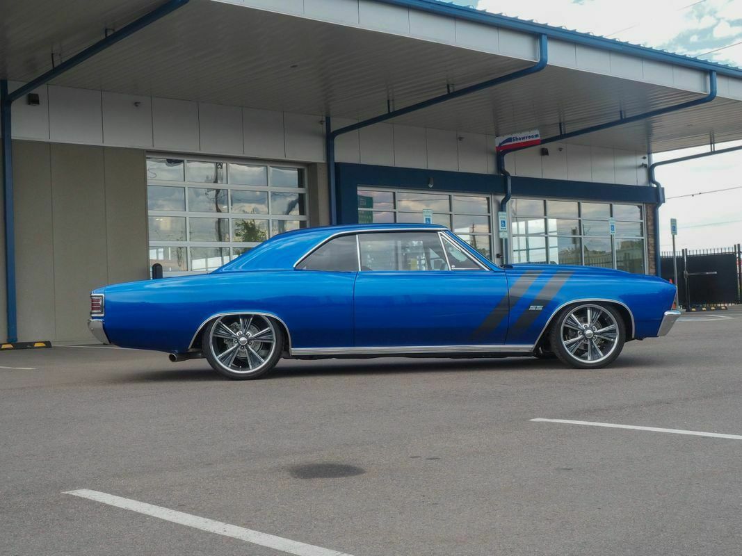 1967 Blue Chevrolet Chevelle --