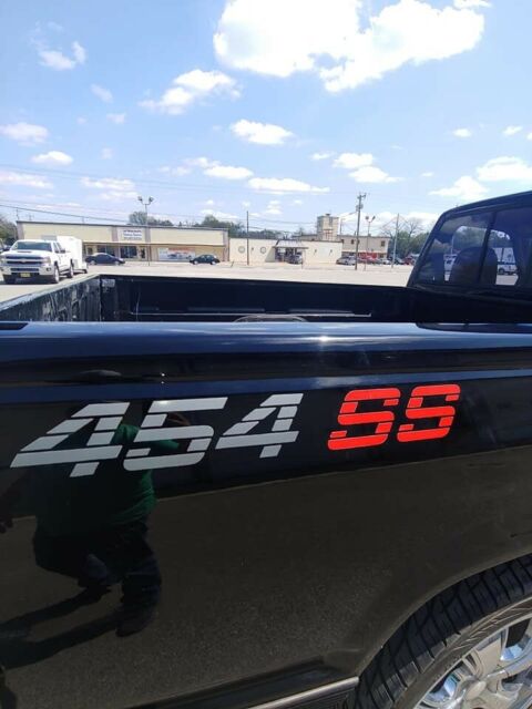 1990 Black Chevrolet C/K Pickup 1500 Standard Cab Pickup