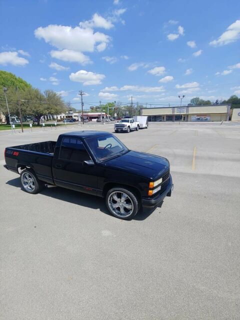 1990 Black Chevrolet C/K Pickup 1500 Standard Cab Pickup