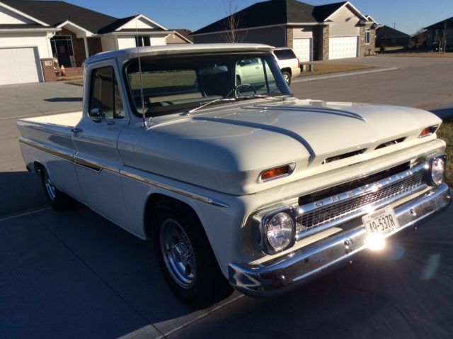 1966 White Chevrolet C-10 Standard Cab Pickup