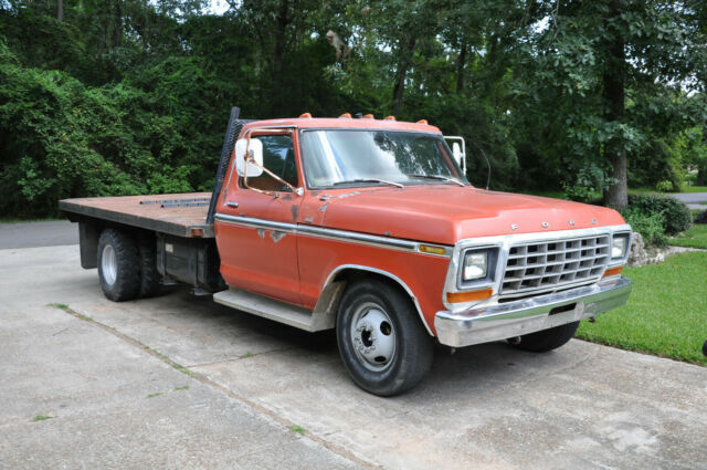 1978 Red Ford F-350 Cab & Chassis