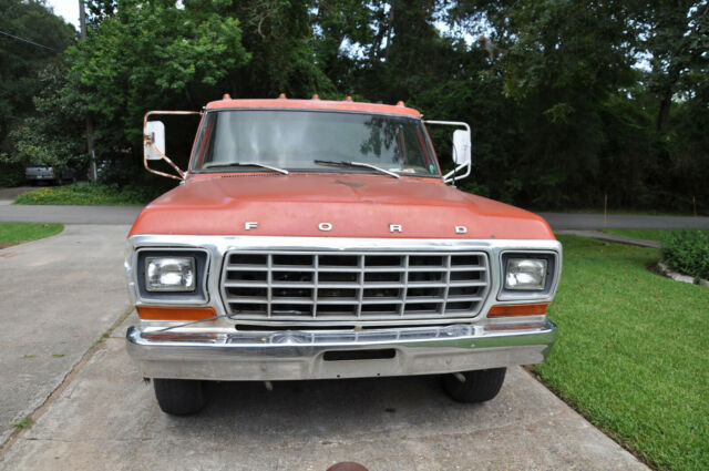 1978 Red Ford F-350 Cab & Chassis