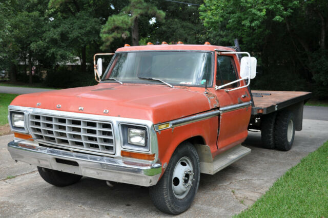 1978 Red Ford F-350 Cab & Chassis