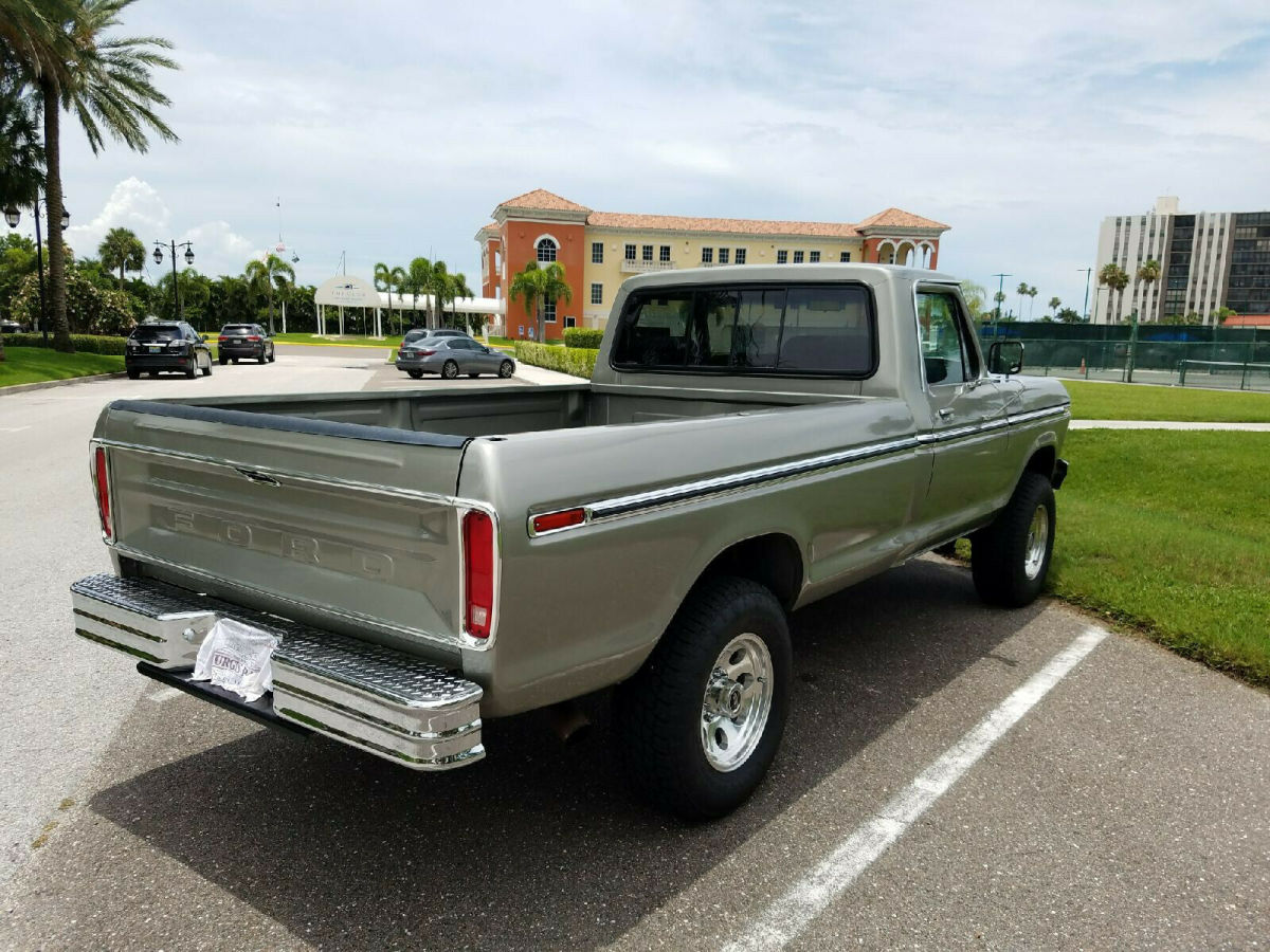 1978 Ford F-250 Standard Cab Pickup