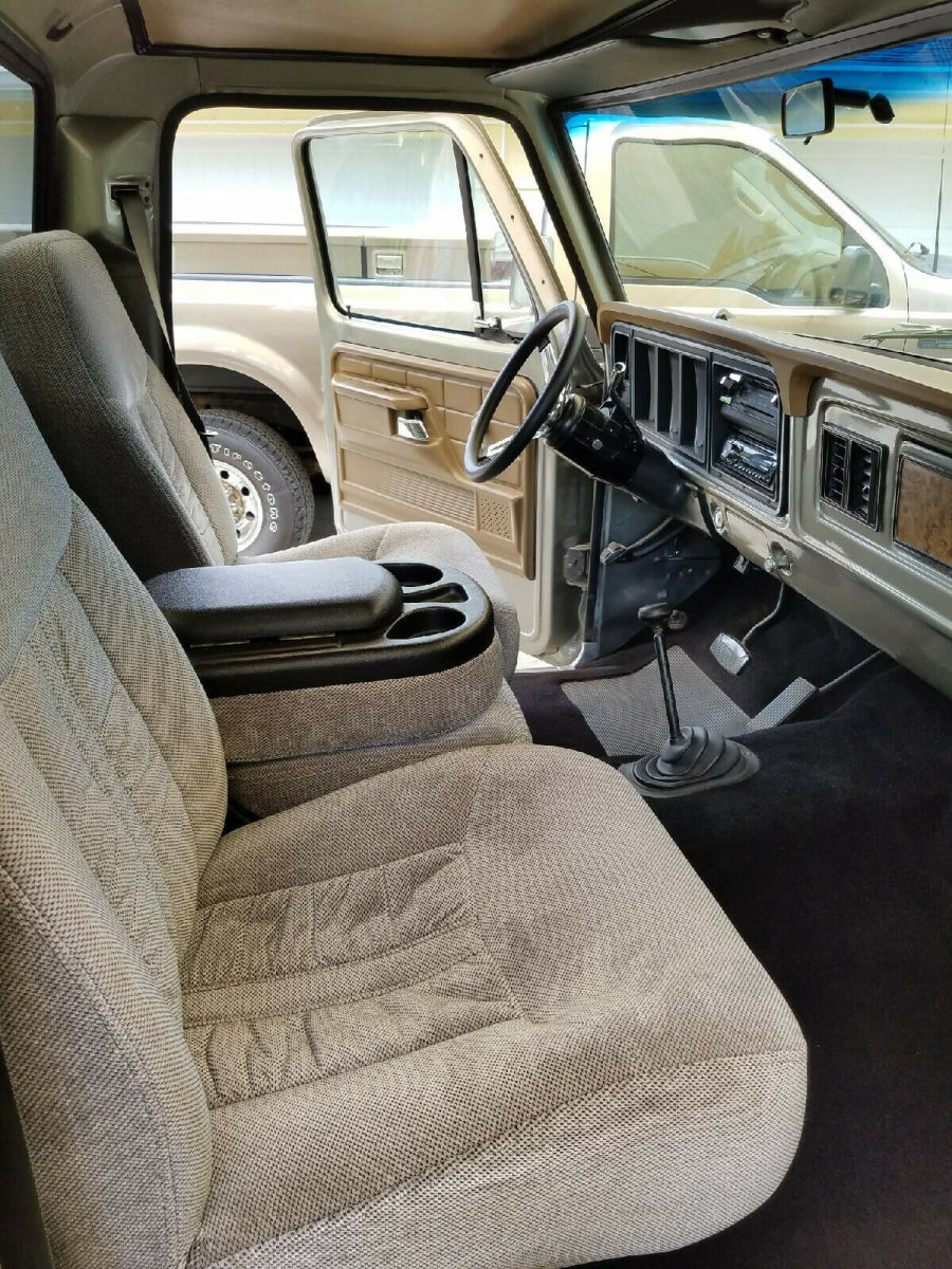 1978 Ford F-250 Standard Cab Pickup