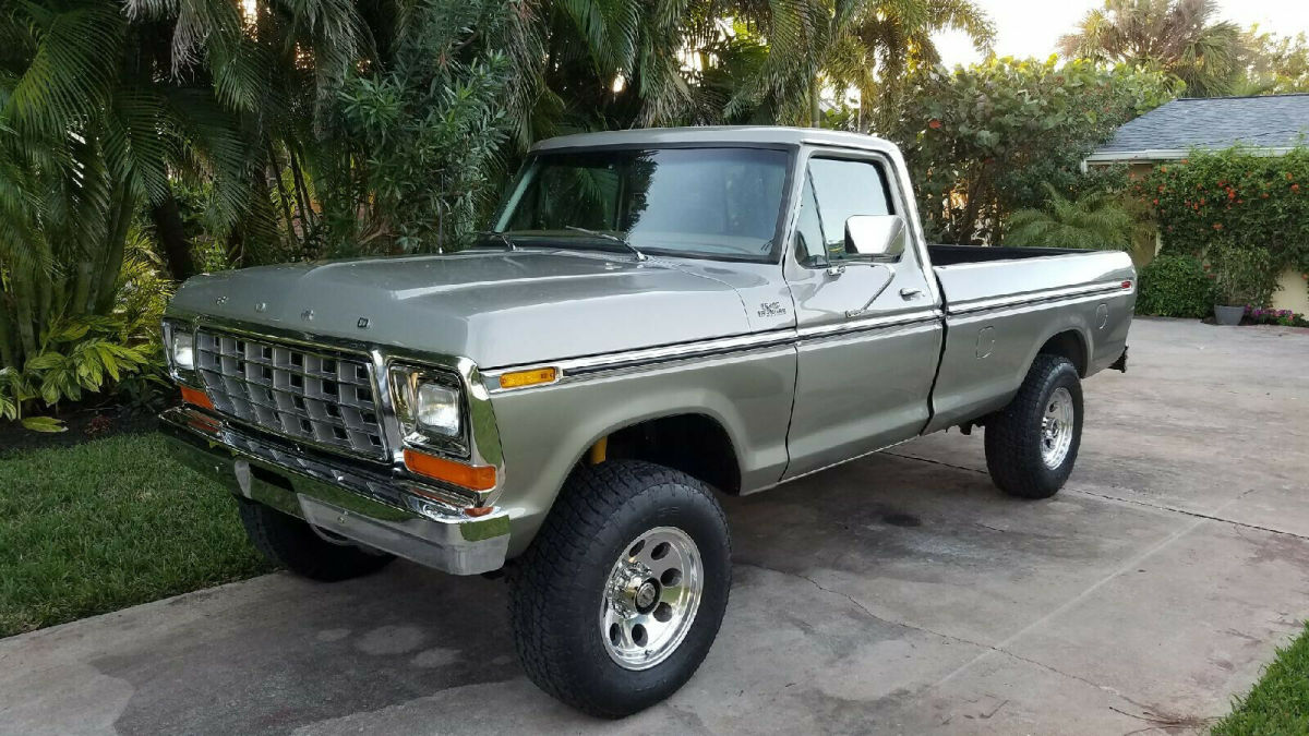 1978 Ford F-250 Standard Cab Pickup