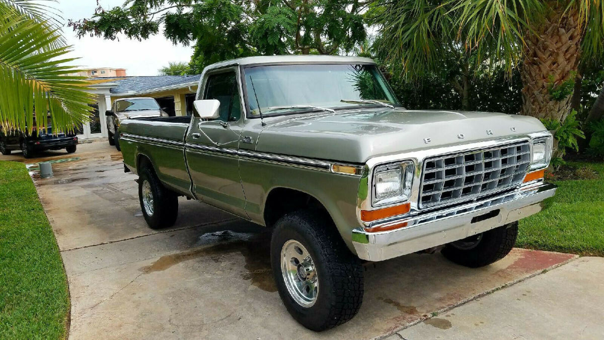 1978 Ford F-250 Standard Cab Pickup