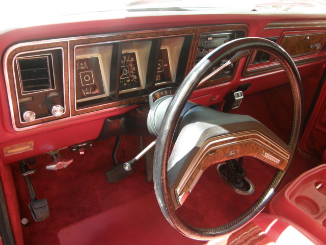 1978 Red Ford Bronco