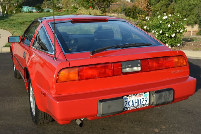 1988 Red Nissan 300ZX Coupe