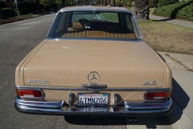 1973 Tan Mercedes-Benz 280SE 4.5 Sedan